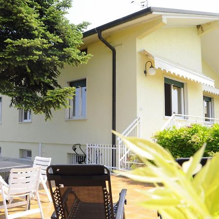 Belvilla By Oyo Porto Quarantaquattro Lazise Exteriör bild