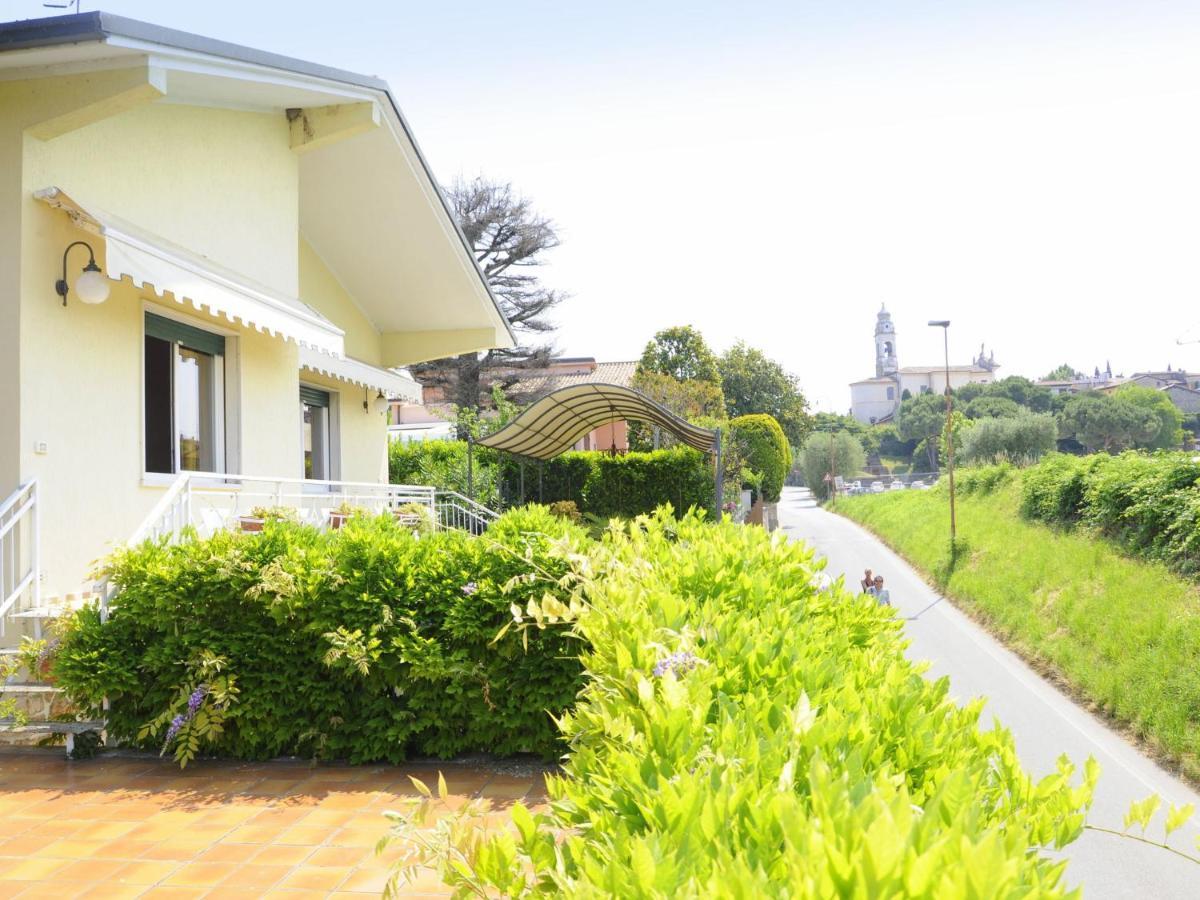 Belvilla By Oyo Porto Quarantaquattro Lazise Exteriör bild
