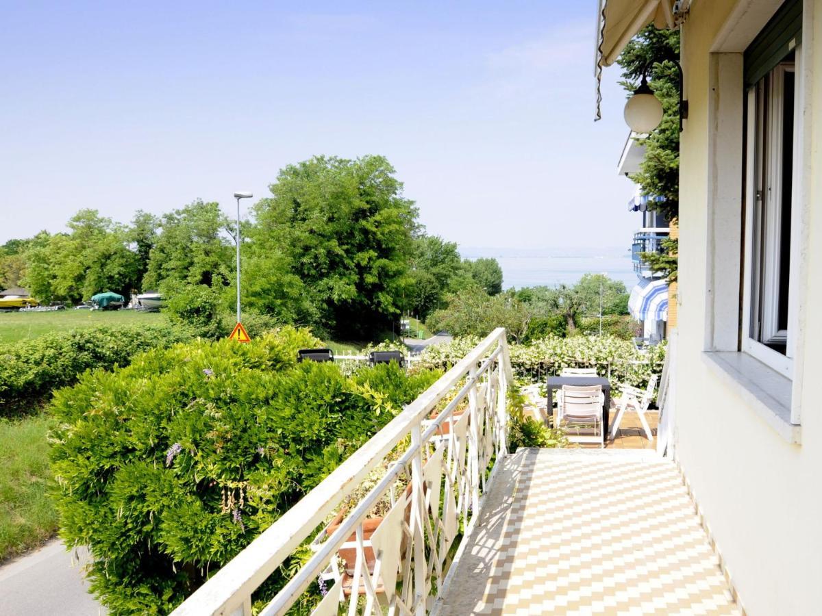 Belvilla By Oyo Porto Quarantaquattro Lazise Exteriör bild