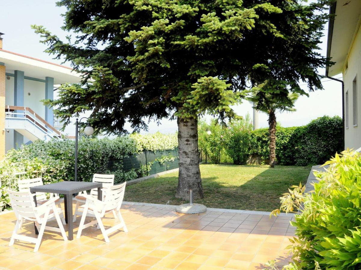 Belvilla By Oyo Porto Quarantaquattro Lazise Exteriör bild